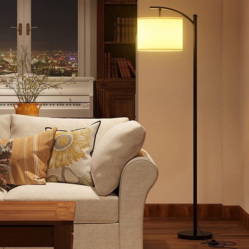 Floor Lamp Tripod - مصباح أرضي نورديكي حديث من القماش