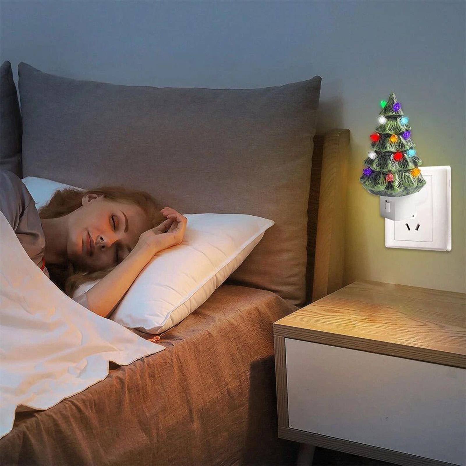 Wall Decor Lighting Tree - شجرة عيد الميلاد ضوء الليل الرجعية