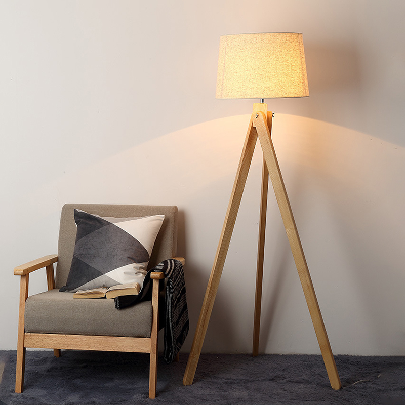 الشمال مصابيح أرضية خشبية الخش - مراجعة Floor Lamp Tripod وسعره